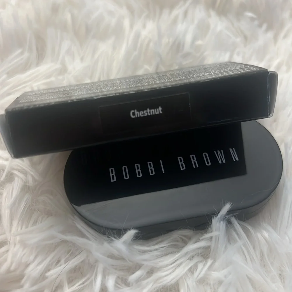 Bobbi Brown Creamy Concealer-Pressed Powder Duo Kit/ Chestnut/ NIB
